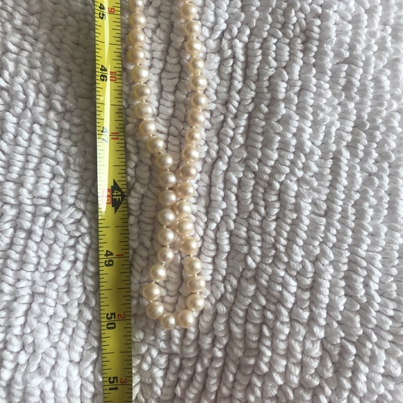 Set of two pearl necklaces - Picture 8 of 9